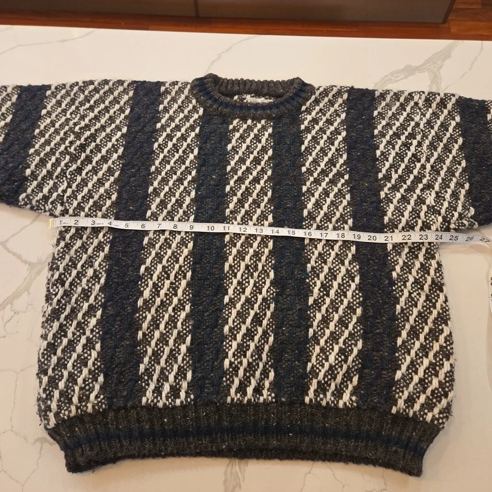 Vintage Wooly-Wooly Mens Wool Crewneck Long Sleeve Striped Sweater Size Large